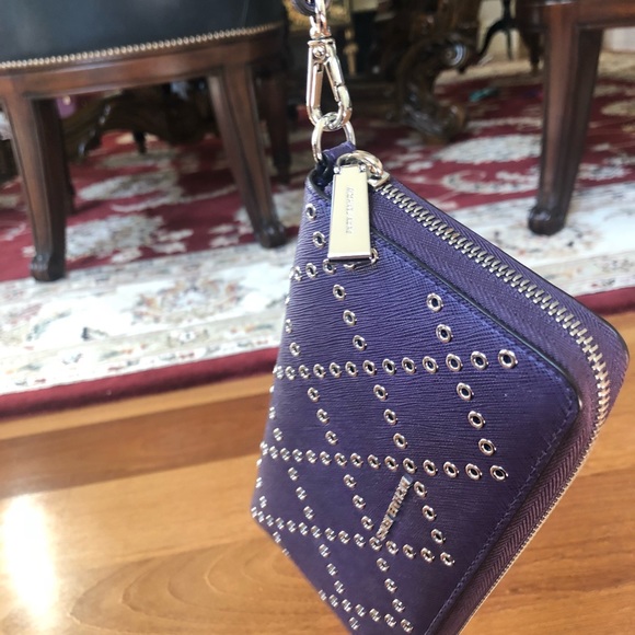 NWT - Picture 7 of 7